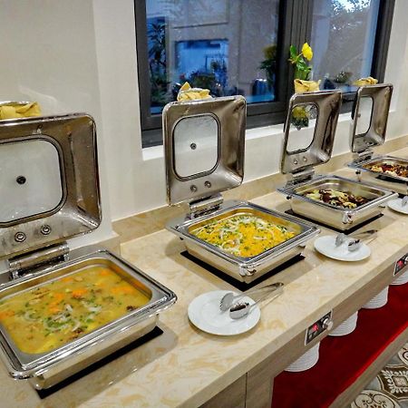 Crown Nguyen Hoang Hotel Να Τρανγκ Εξωτερικό φωτογραφία