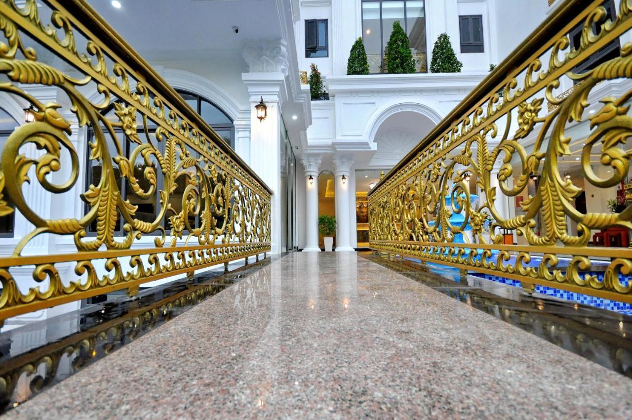 Crown Nguyen Hoang Hotel Να Τρανγκ Εξωτερικό φωτογραφία
