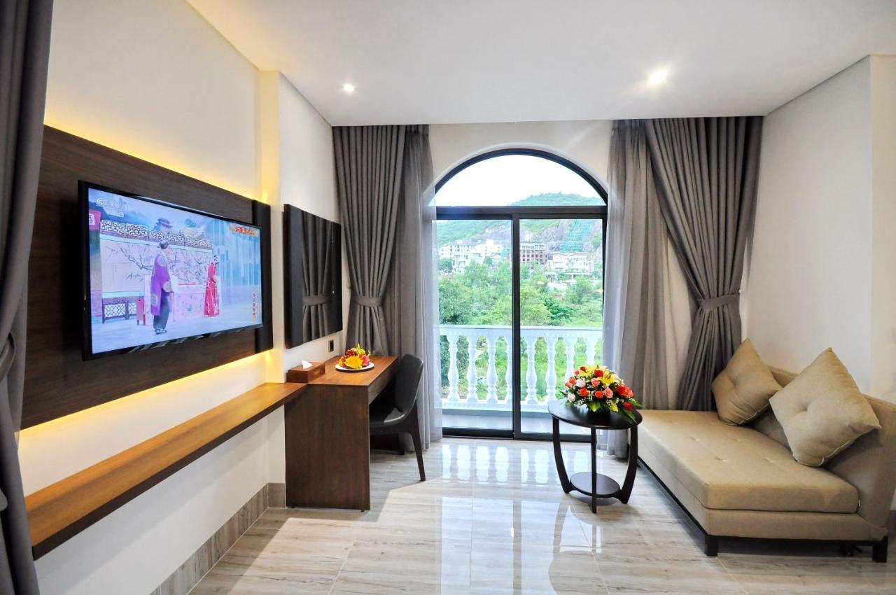 Crown Nguyen Hoang Hotel Να Τρανγκ Εξωτερικό φωτογραφία