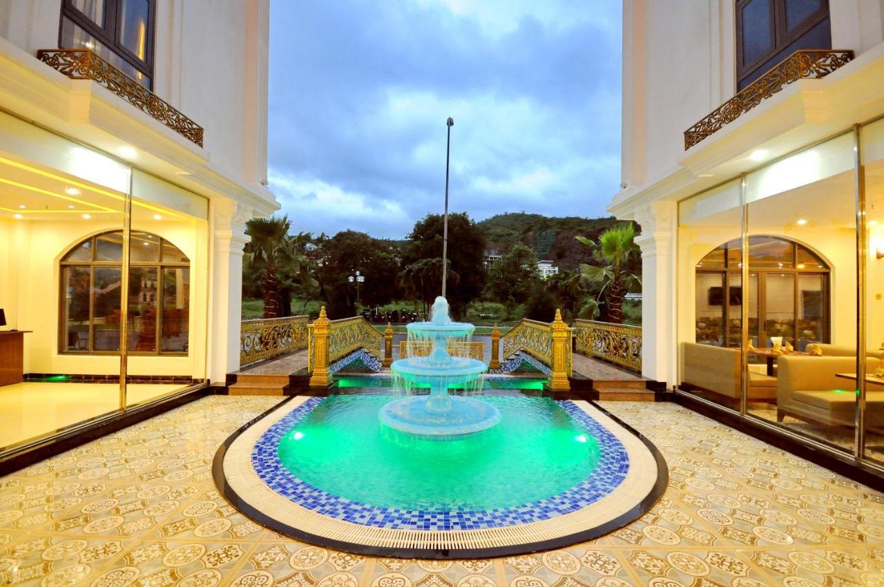 Crown Nguyen Hoang Hotel Να Τρανγκ Εξωτερικό φωτογραφία